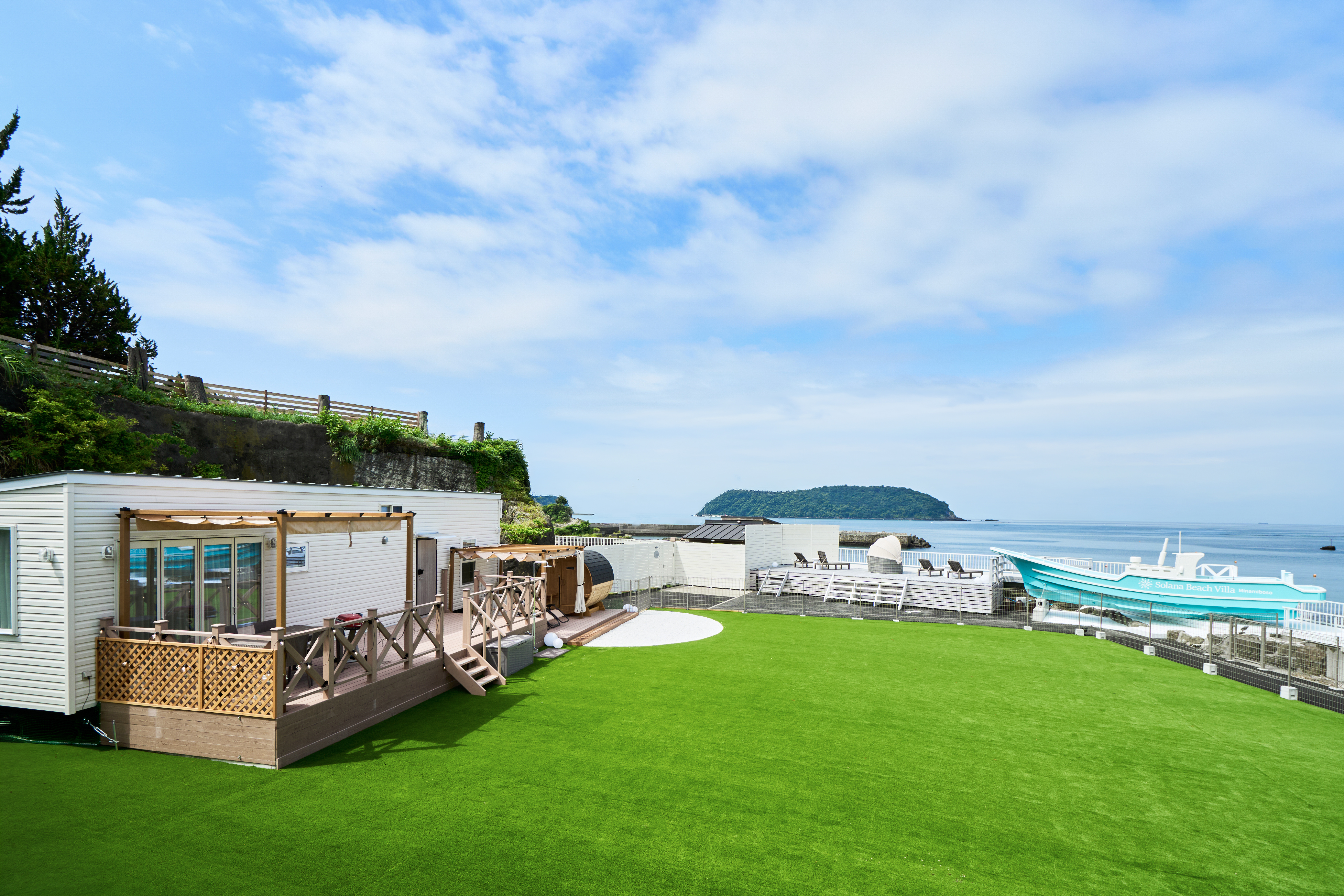 愛犬と海辺に暮らすような休日を。「Solana Beach Villa 南房総」グランドオープン